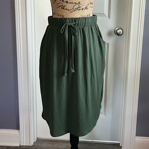 Zenana Premium olive green stretch knee length skirt